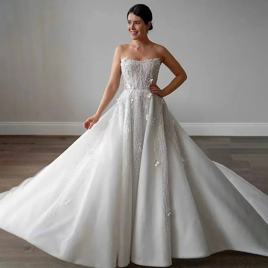 

2025 Sleeveless Beading Applique Pearls Square Collar 3d Flowers Floor Length Gowns Robe De Mariee Wedding Dresses Customize