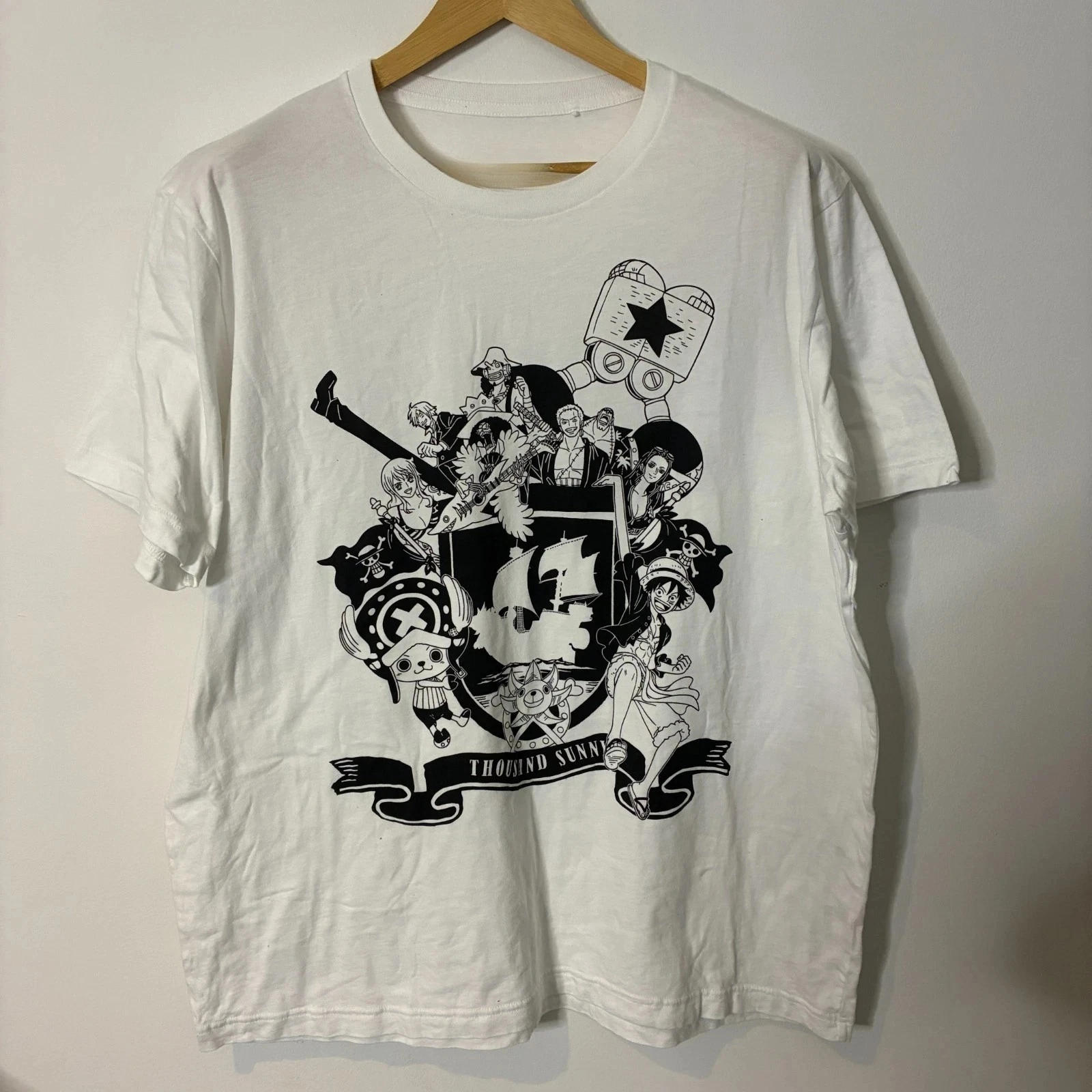 Summer Hot Selling Gender Neural One Piece Luffy Graphic T-shirt Men's Round Neck Short Sleeved Shirt