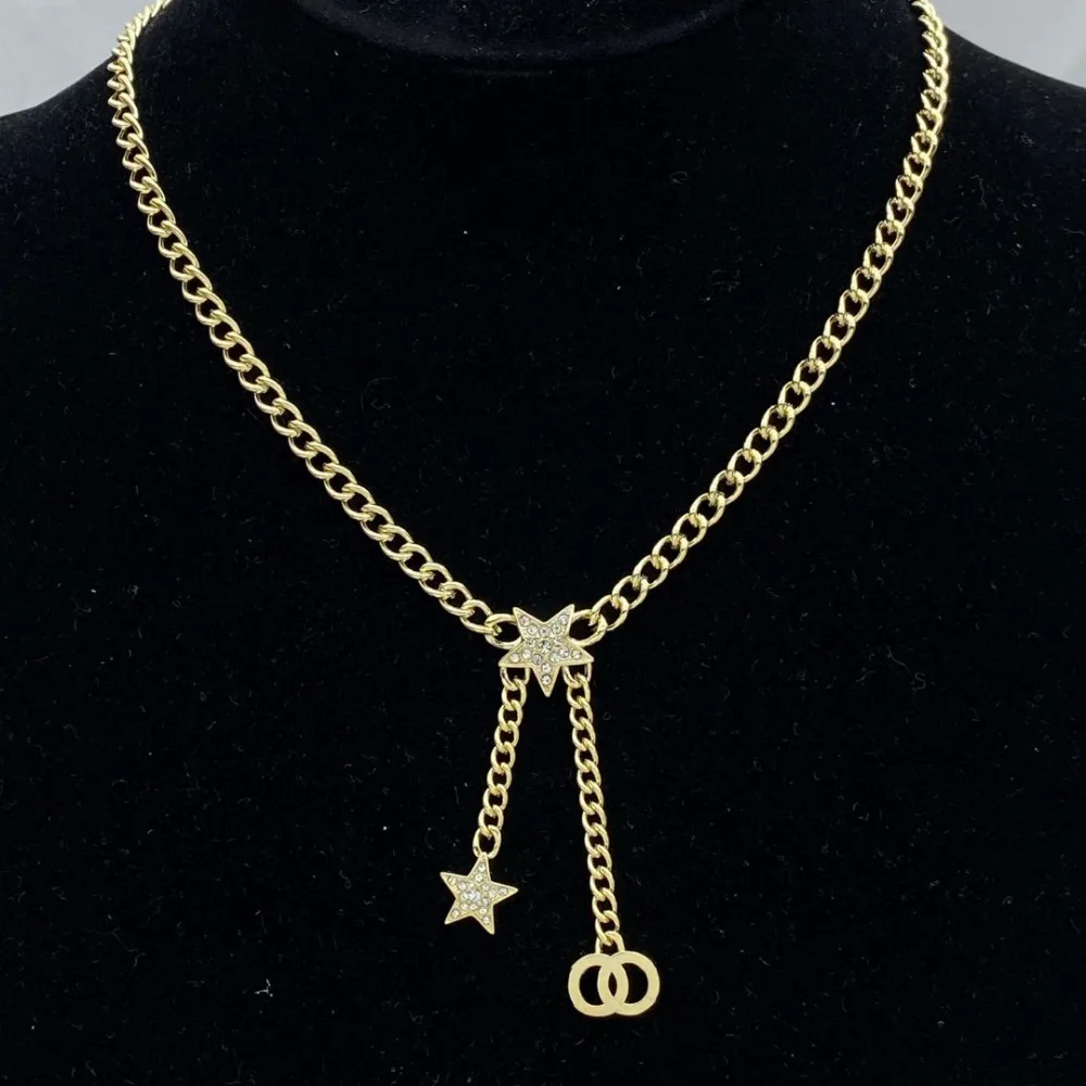 

New Necklace, Letter Love Pendant, Diamond-encrusted Fashion Necklace. chains