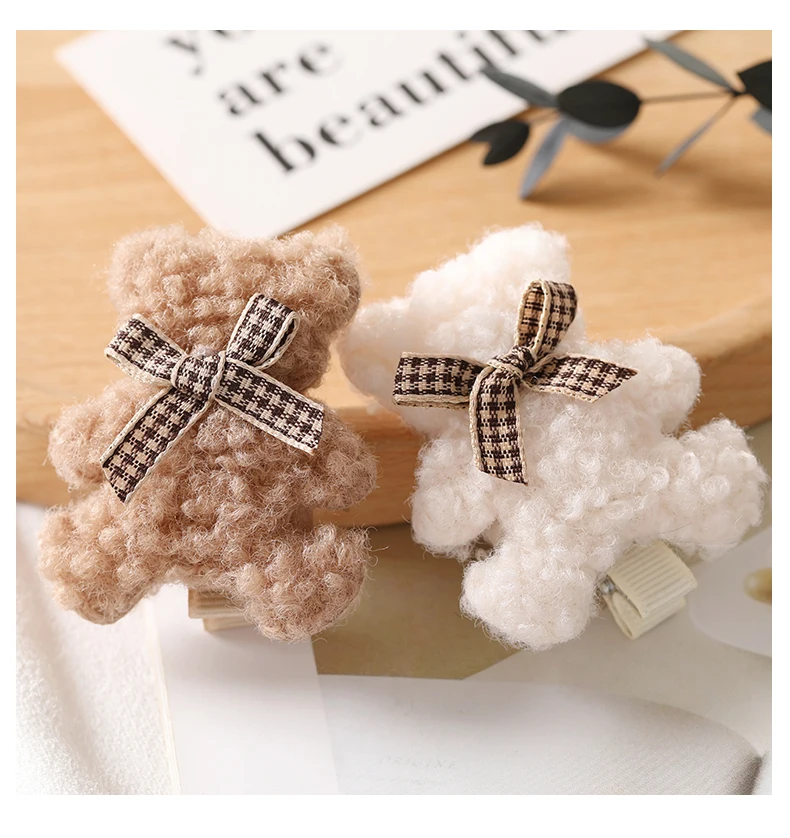 Cute plush bear hair clip for girls autumn and winter bow clip side bangs duckbill clip Korean internet celebrity headwear