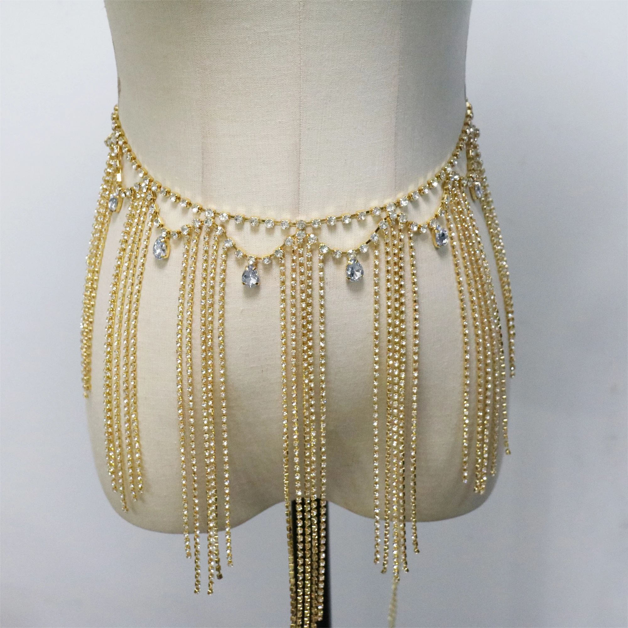 Europäischer und amerikanischer sexy Strass-Quasten-Taillenkettenrock für Damen, vielseitiger Party- und Nachtclub-Rock im Spicy-Girl-Stil. – Detail 6