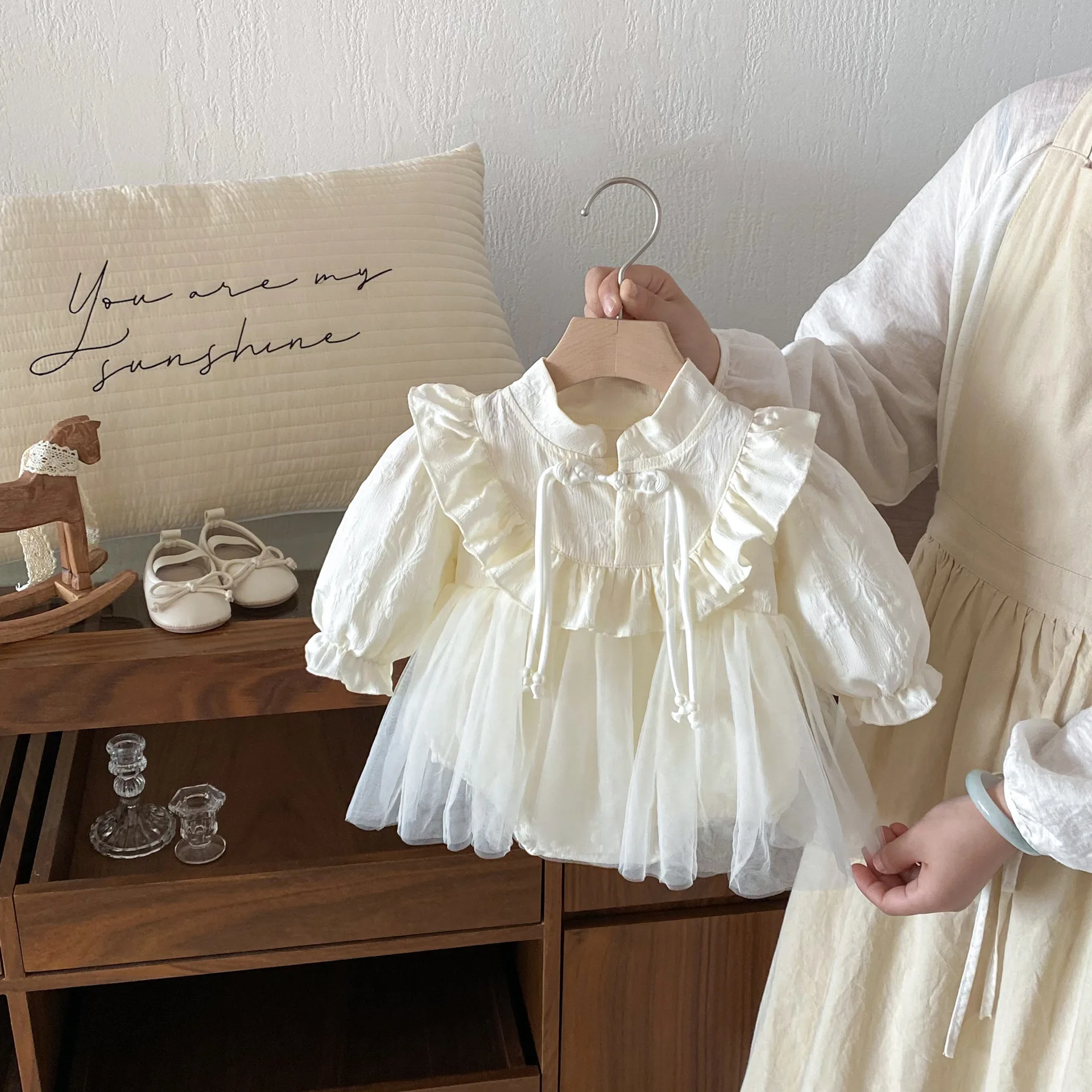 

Осеннее женское детское китайское сетчатое платье ха с длинными рукавами, милое детское платье в стиле вестерн на один год, платье на гусеничном ходу