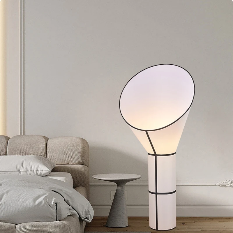 

Italian Minimalist Living Room Sofa Side Speaker Floor Lamp Creative Restaurant Clothing Store Chandelier Study Desk Light Decor
