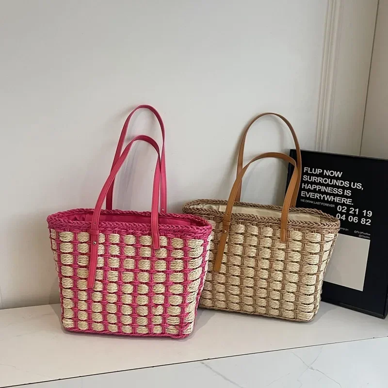 

Luxury Designer Leather Handbag for Women Elegant Crossbody Bag Stylish Shoulder Purse Ladies Tote Bag Classic Fashion Accessory