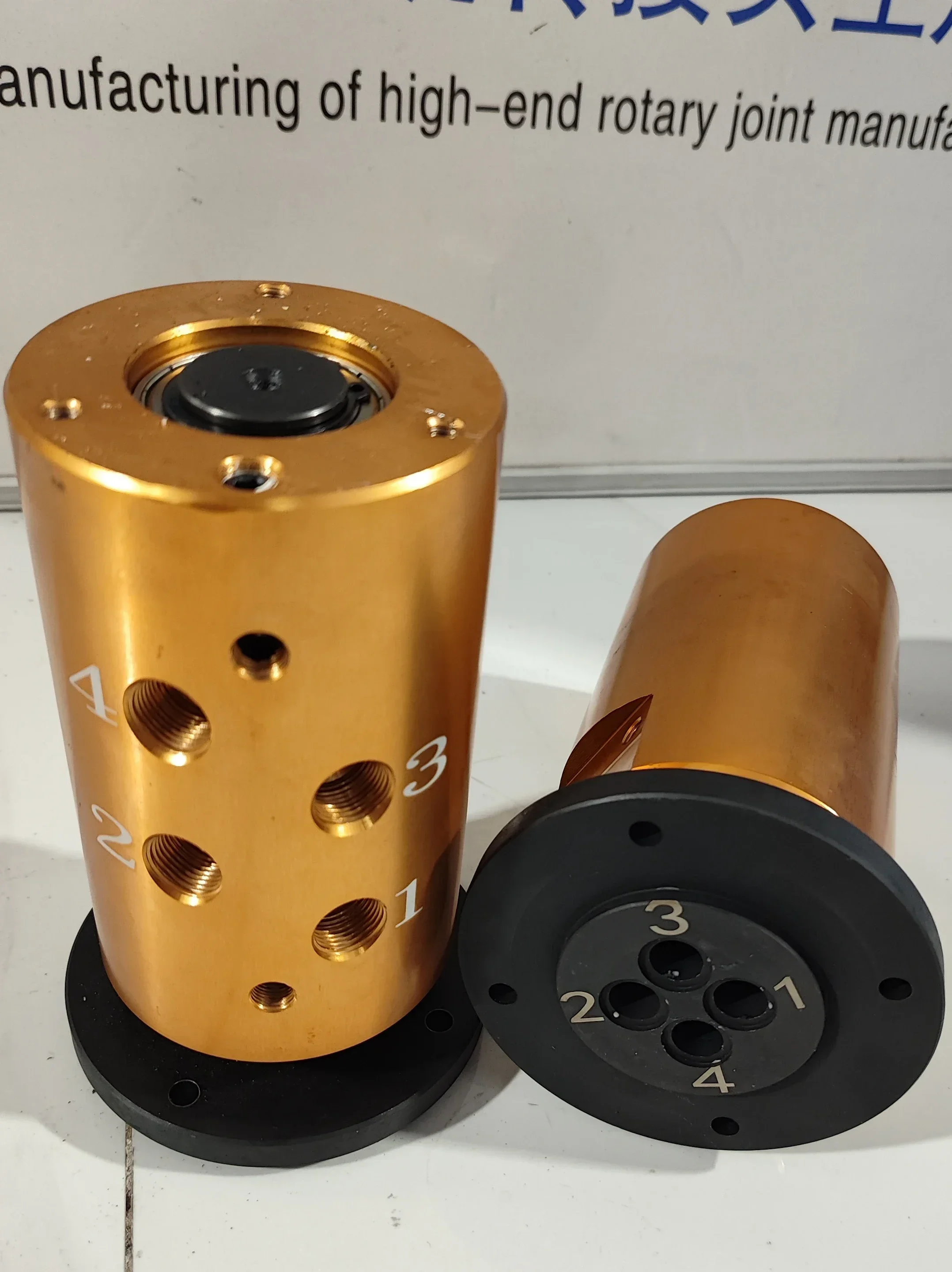 Multi Channel Hydraulic Rotary Joint Center Oil Circuit Oil Separator Rotary Joint For Construction Machinery Hydraulic System