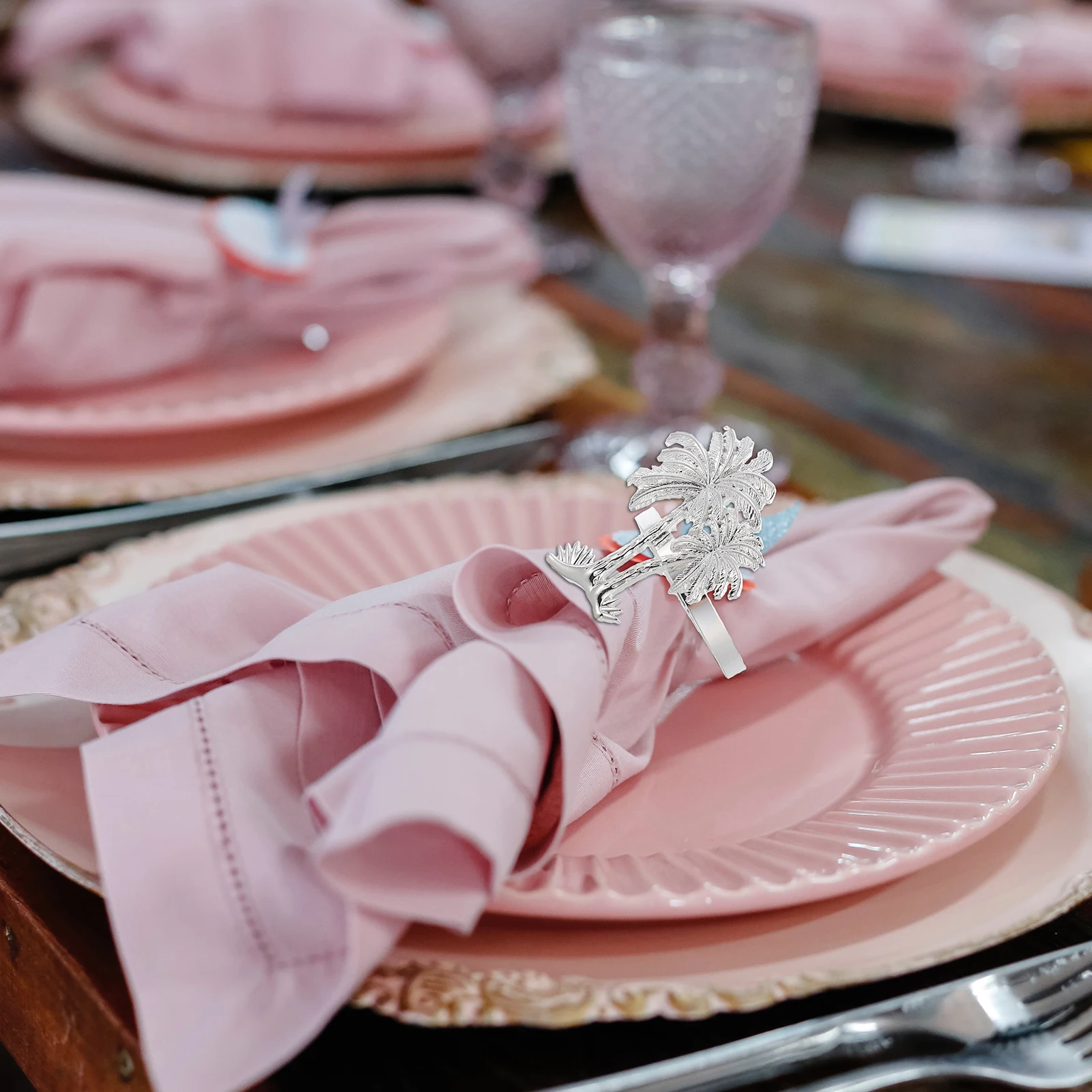 

4pcs Napkin Rings Coconut Palm Tree Metal Rose Gold Party Decor Elegant Stylish Design Bright Color Craftsmanship Beautiful