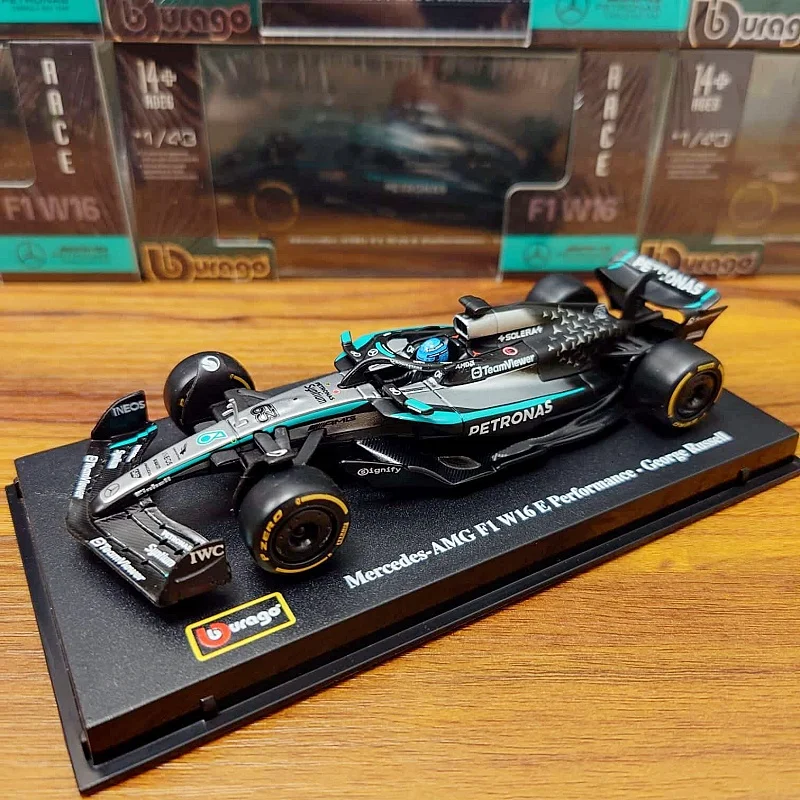 bburago-1-43-メルセデスベンツ-2025-w16-フォーミュラワン-レーシングモデル-f1-ジョージ・ラッセル-キミ・アントネリ-ドライバーヘルメット-誕生日プレゼント-おもちゃ