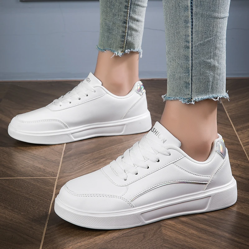 New Women\'s Fashion Walking Shoes Sneakers Women 2024 White Casual Shoes Autumn Spring Trend Board Sneakers Sports Running Shoes