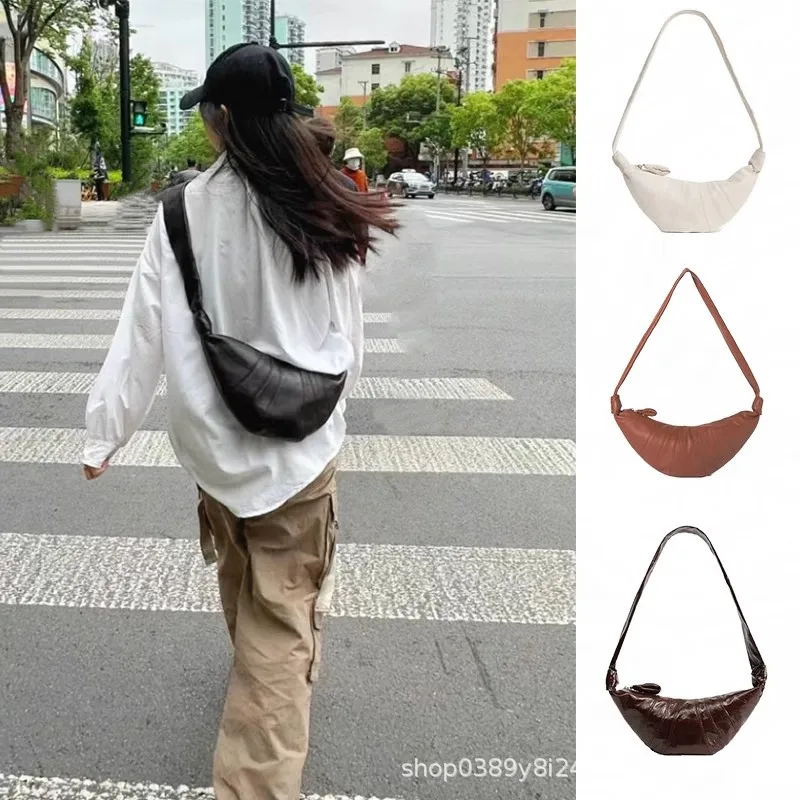 

New sheepskin croissant niche aire croissant crescent bag lazy style crossbody bag
