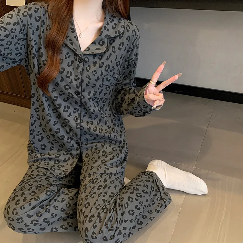 Korean-Style Grey Leopard Print Pyjamas for Women Spring New Arrival Minimalist Cotton-Like Long-Sleeved Cardigan Loungewear Set image 3
