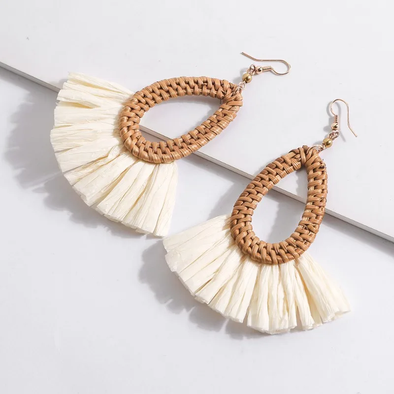 

Ins Hot-selling Female European and American Tassels Retro Exaggerated Bohemian Rattan Raffia Earrings