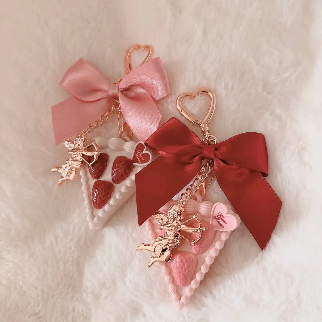 

Flower Knows Strawberry Cupid Solid Balm Pendant