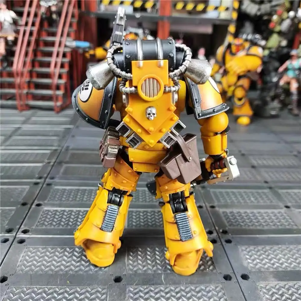 

【JOYTOY】Warhammer 40K The Horus Heresy Lmperial Fists Legion Mklll Despoiler SquadLegion Despoiler with Chainsword Model