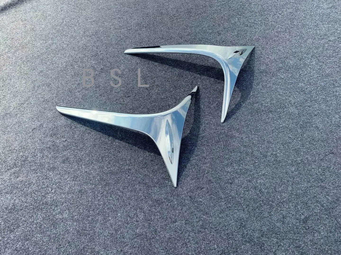 For Toyota Prius 50series 2019 2020  ABS Chrome Front Fog Light Lamp Eyelid Cover Trim FogLight Eyebrow Cover Trim Garnish