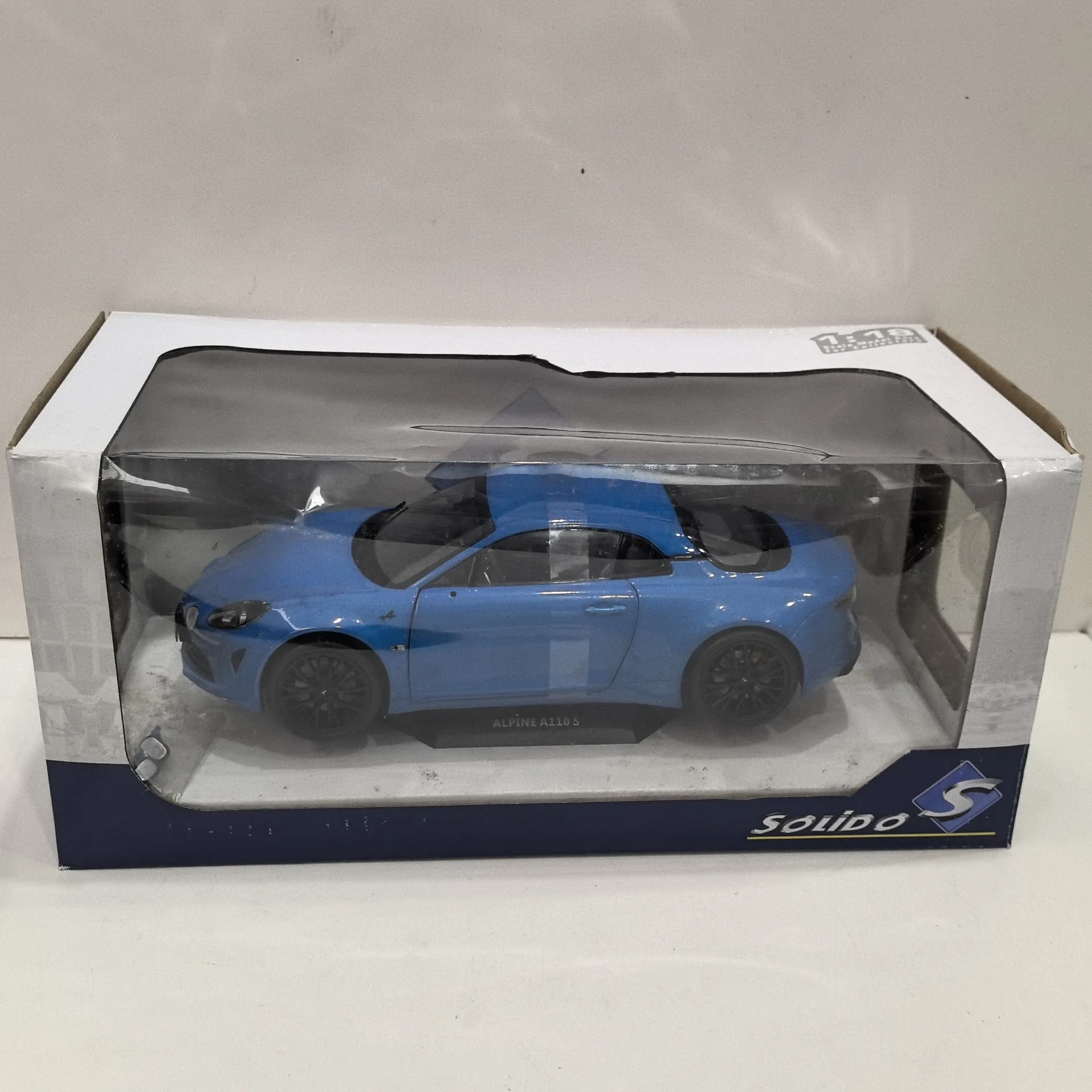 

Литой под давлением SOLIDO масштаб 1/18 ALPINE A110 Alvan сплав крышка топливного бака модель автомобиля Коллекционная игрушка в подарок сувенир дисплей орнамент