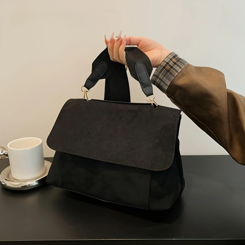 

Casual Handbag, Sleek Design, Women'S Large Capacity Crossbody Bag Elegant Button Closure, Versatile Daily Commuters Tote Bags