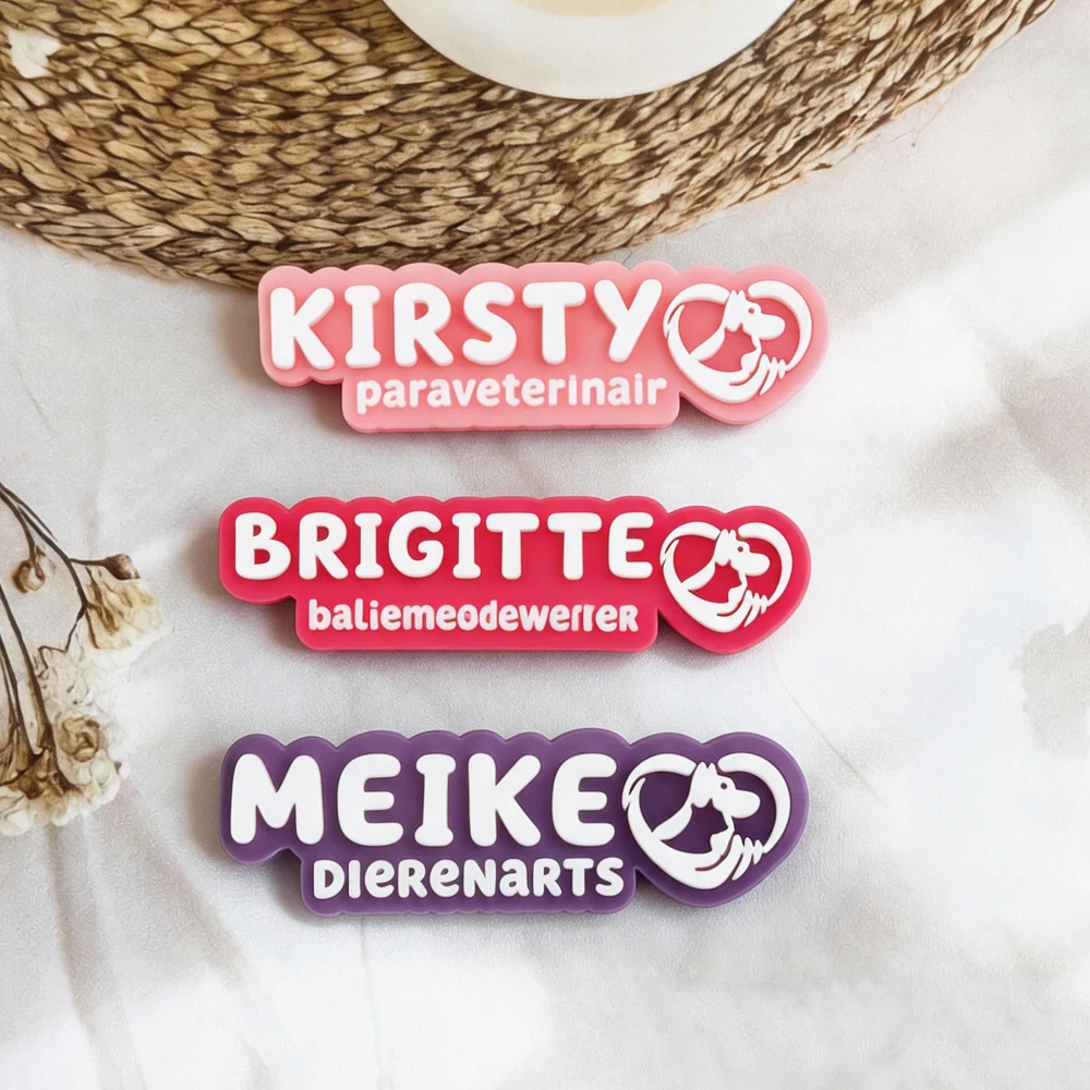 Custom Acrylic Name Brooch 3D Flat Custom Name Work Badges Pins Doctor Teacher Intern Cafe Job Brooch Jewelry Gift For Men Women