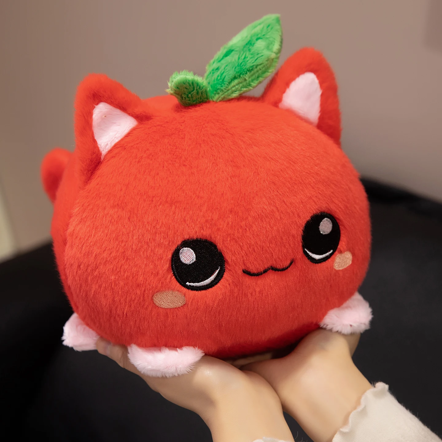 面白くて可愛いフルーツ子猫ぬいぐるみ、イチゴとリンゴの柔らかい猫枕ベッド、家の装飾人形、睡眠用、誕生日、クリスマスプレゼント