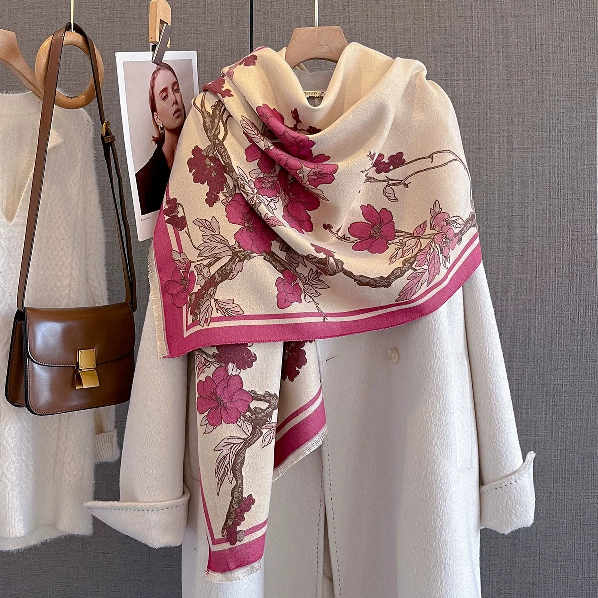 

2024 Роскошный зимний кашемировый шарф, женский новый дизайн, теплое одеяло из пашмины, шарфы-пончо, женская шаль с принтом, толстая буфанда