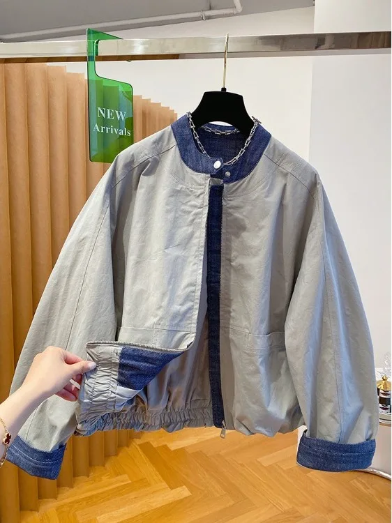 

Повседневная джинсовая лоскутная цветная бровая бейсбольная куртка, женская свободная посадка с воротником-стойкой, уникальный дизайн, модная верхняя одежда