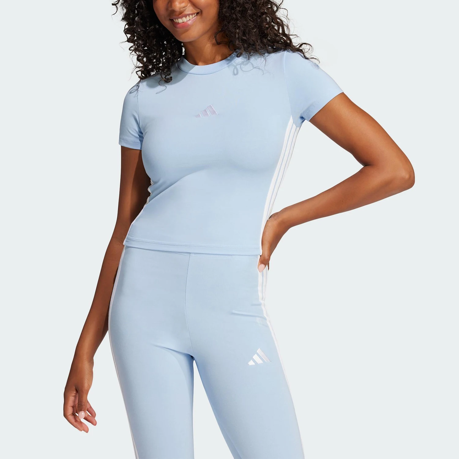 

Adidas Genuine 2025 Women's Fashion Sweat-Absorbing Slim Casual T-Shirt JE1241