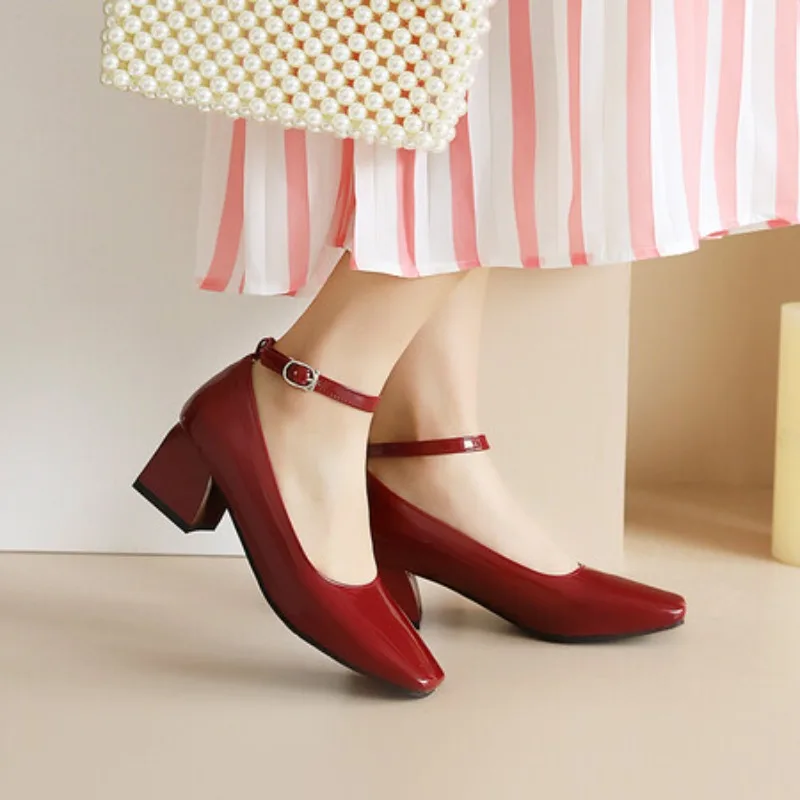 

New Women's Red Black Mary Janes Shoes High Quality Leather Low Heel Dress Shoes Square Toe Shallow Buckle Strap Women's Shoes