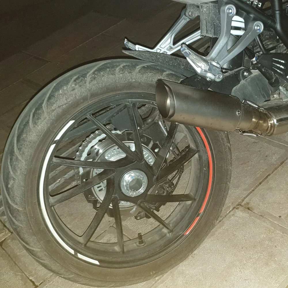 ماسورة عادم الدراجة النارية مع ملصق شعار مجاني كاتم صوت سهل الارتداء إسكيب موتو لياماها GSXR 600 Duke 125FZ6 R3 Ninja 400 CBR650R #5