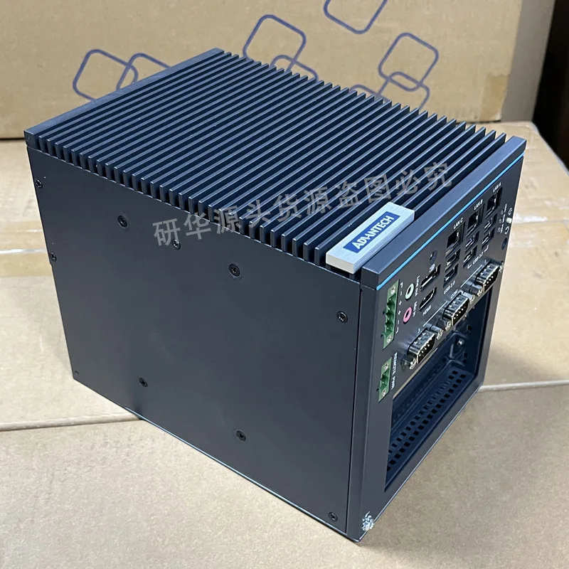 Advantech UNO-348 Compact Embedded Edge Industrial Computer Flexible Expansion Computer, Suitable For Harsh Environments