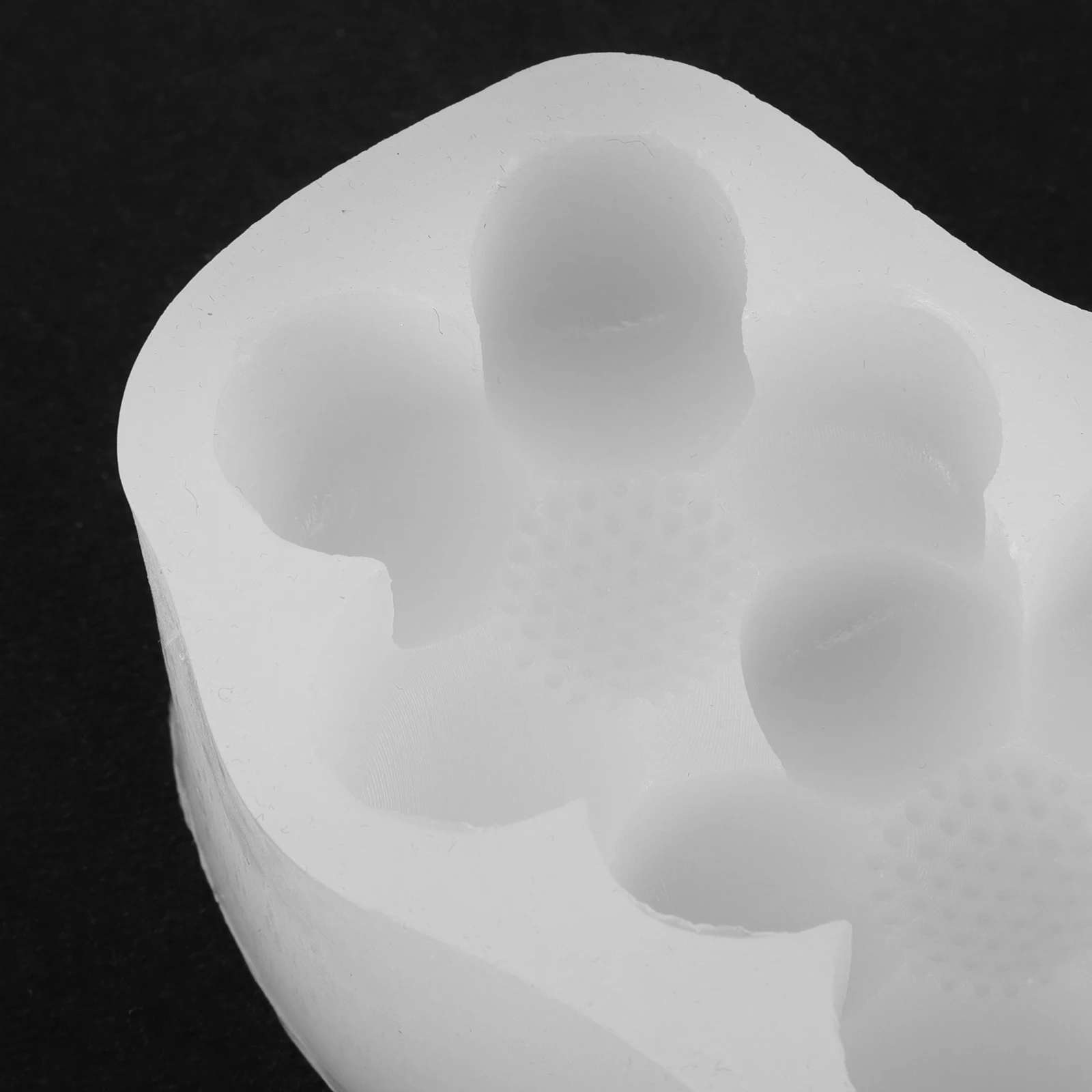 

DIY Silicone Mold Flexible Durable Creative Design Unique Shape Scented Mold for Home Decoration