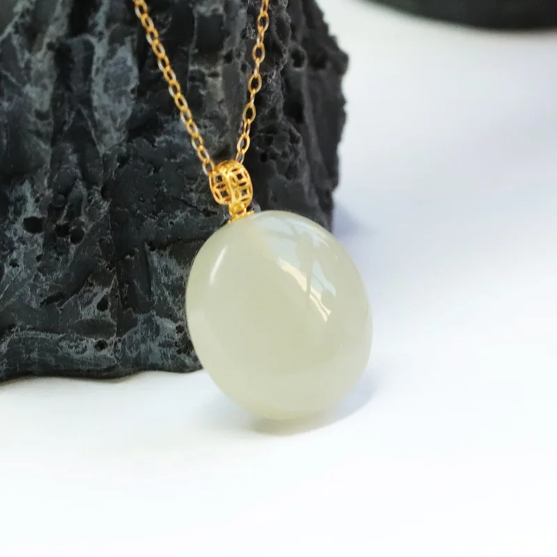 

18K Gold Natural Hetian Jade Pendant Elegant Necklace HT2102308
