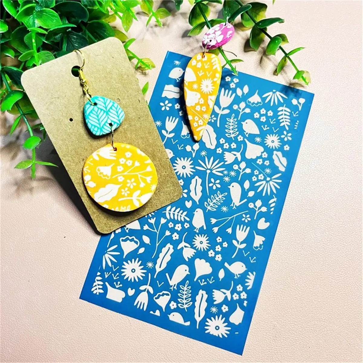 Reusable Valentines Day Silk Screen Transfers Heart Flowers Earrings Stencils for T-Shirt Valentines Day Mesh Transfer