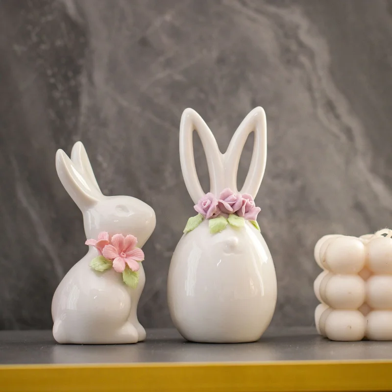 Niedliches Keramik-Hasen-Ornament für die Dekoration von Zuhause und Wohnzimmer, ein Geburtstagsgeschenk für Freundinnen und Freunde.