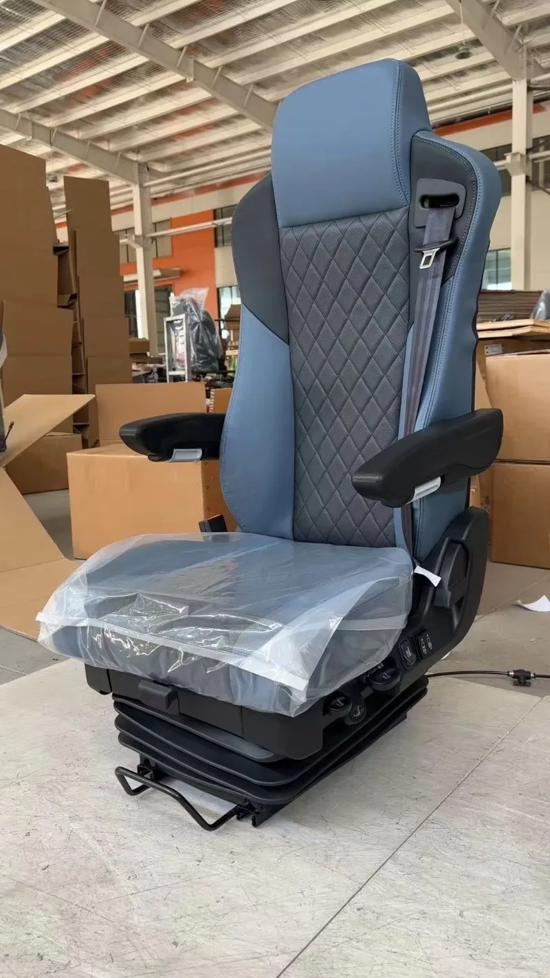 Picture 7: Heavy-Duty Truck Driver's Seat with Air Suspension Ventilation Heating Adjustable Backrest Comfortable Durable New Condition