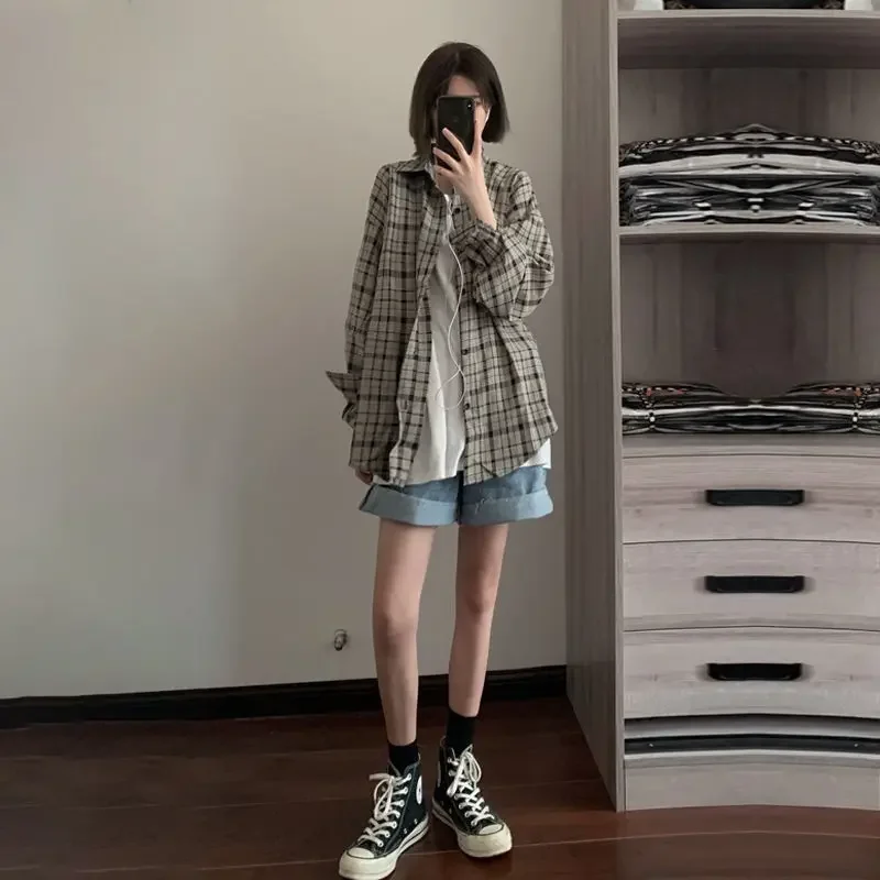 Vintage Plaid Blouses Women Brown Shirts Oversized Casual Harajuku Korean Fashion Preppy Style Long Sleeve Cardigan Top