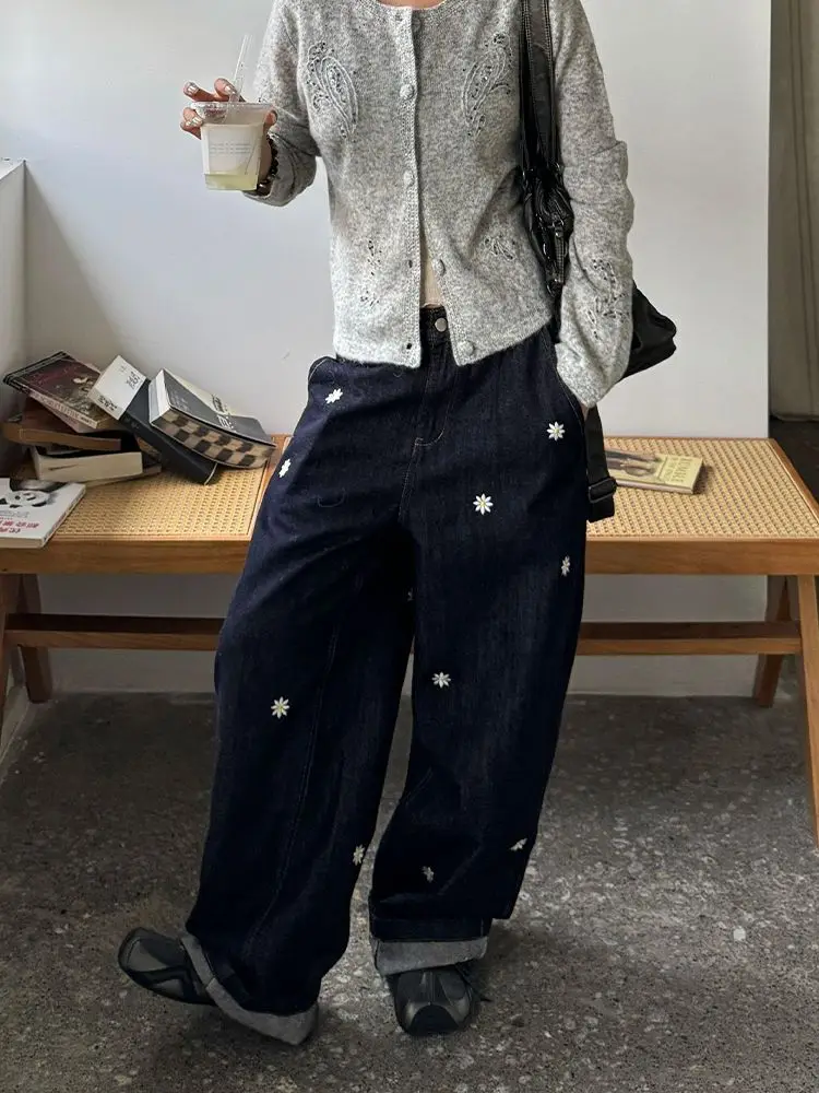 ديبتاون زهرة سوداء إلكتروني التطريز النساء الجينز الجمالية غسلها واسعة الساق الكورية موضة مستقيم سراويل جينز فضفاض Gyaru