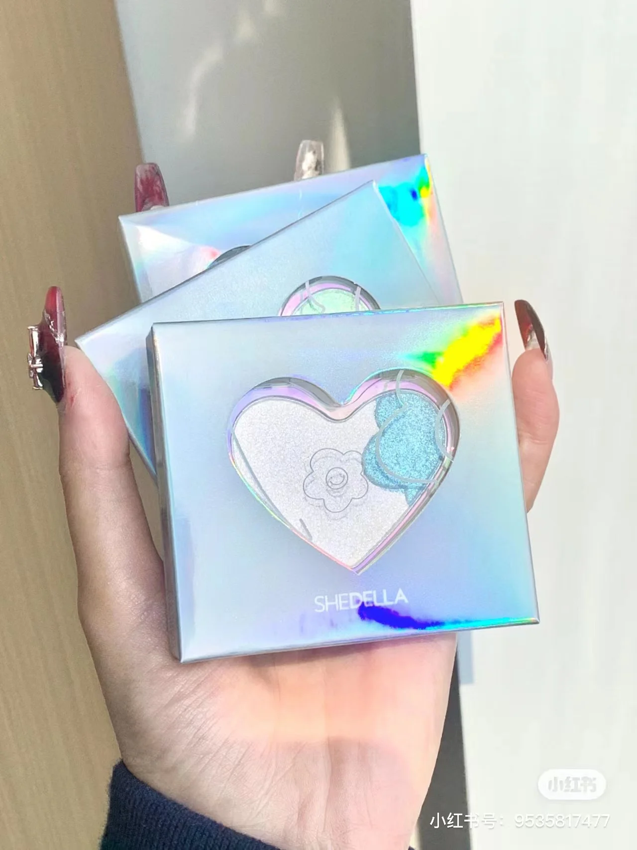 SHEDELLA Heart New Highlighter Brightening Face Makeup