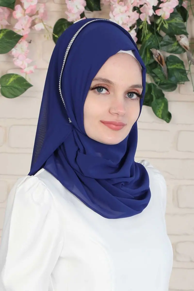 Saks práticos do xale do chiffon