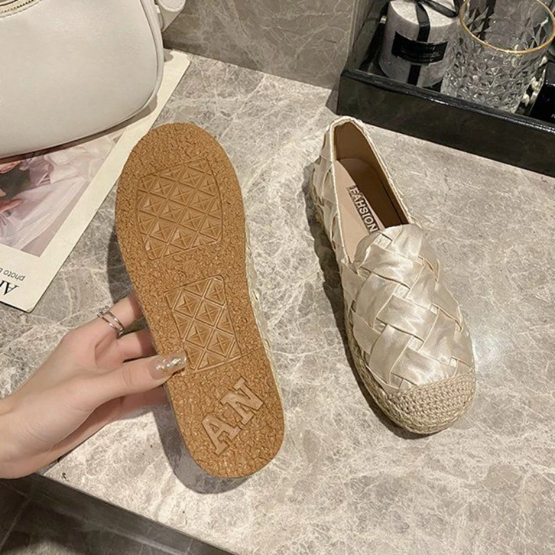 Slip On Off White Ladies Shoes Espadrilles Loafers Vulcanized For Y2k Fashion Women Footwear Urban Stylish And Low Price A