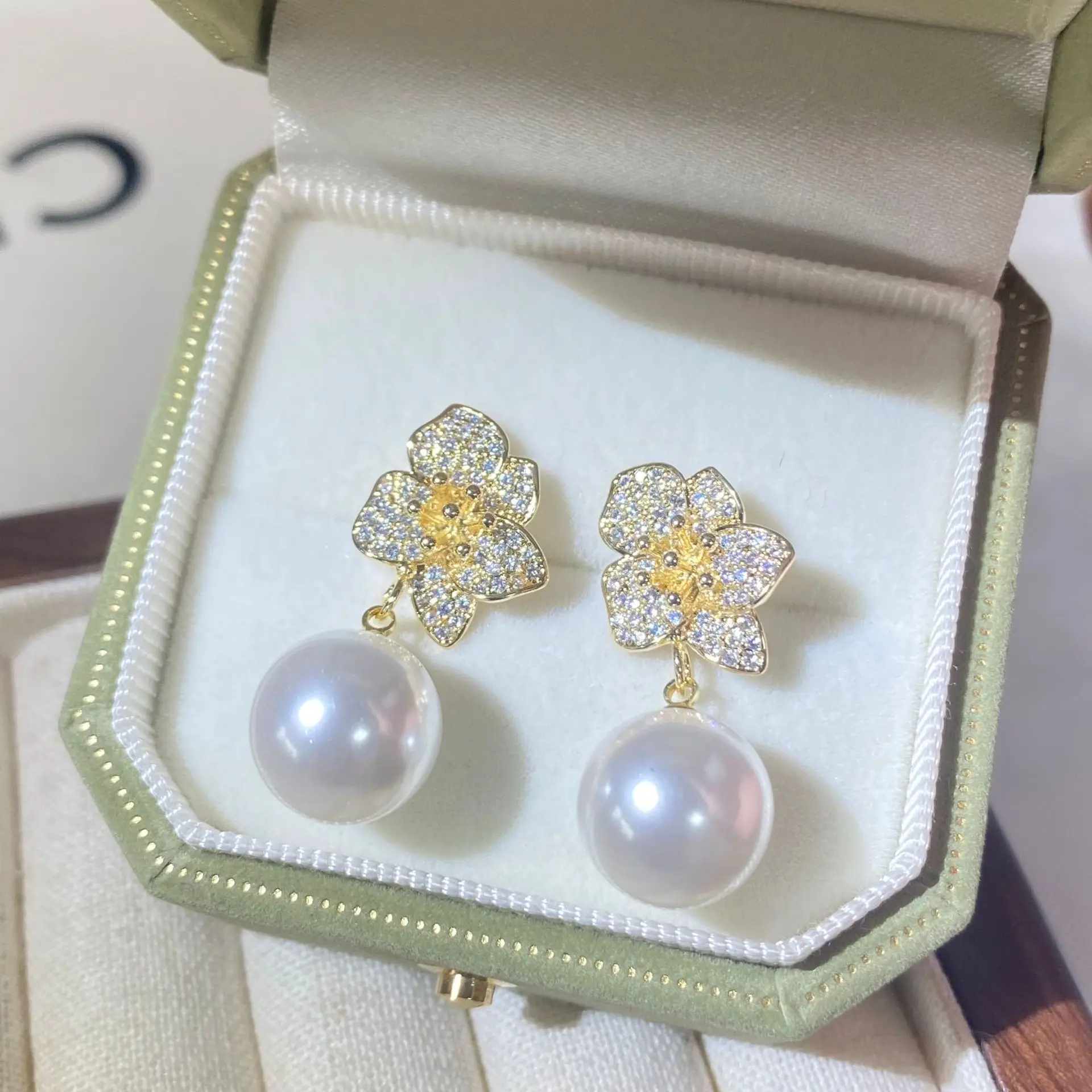 

PERFECT AAAA++++ 10-11mm SOUTH SEA WHITE Pearl S925 Silver Set Zircon Earrings Pearl Earrings