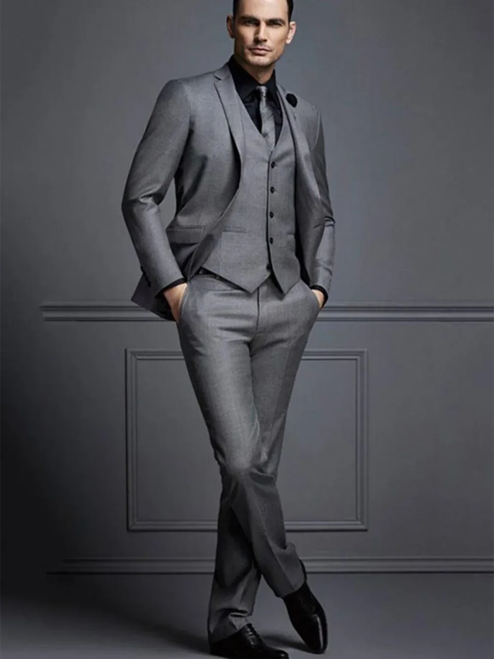 3 pieces Dark Grey Mens Suit New Fashion Groom Suit Wedding Suits For Men  Slim Fit Groom Tuxedos For Man ( Blazer+vest+pants)