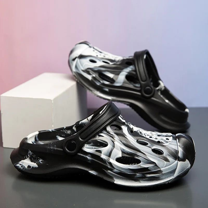 

Pallene Summer New Men's Clogs Slippers Outdoor Non-slip Beach Slides EVA Leisure Sandals Fashion Camouflage Holes Gardens Shoes