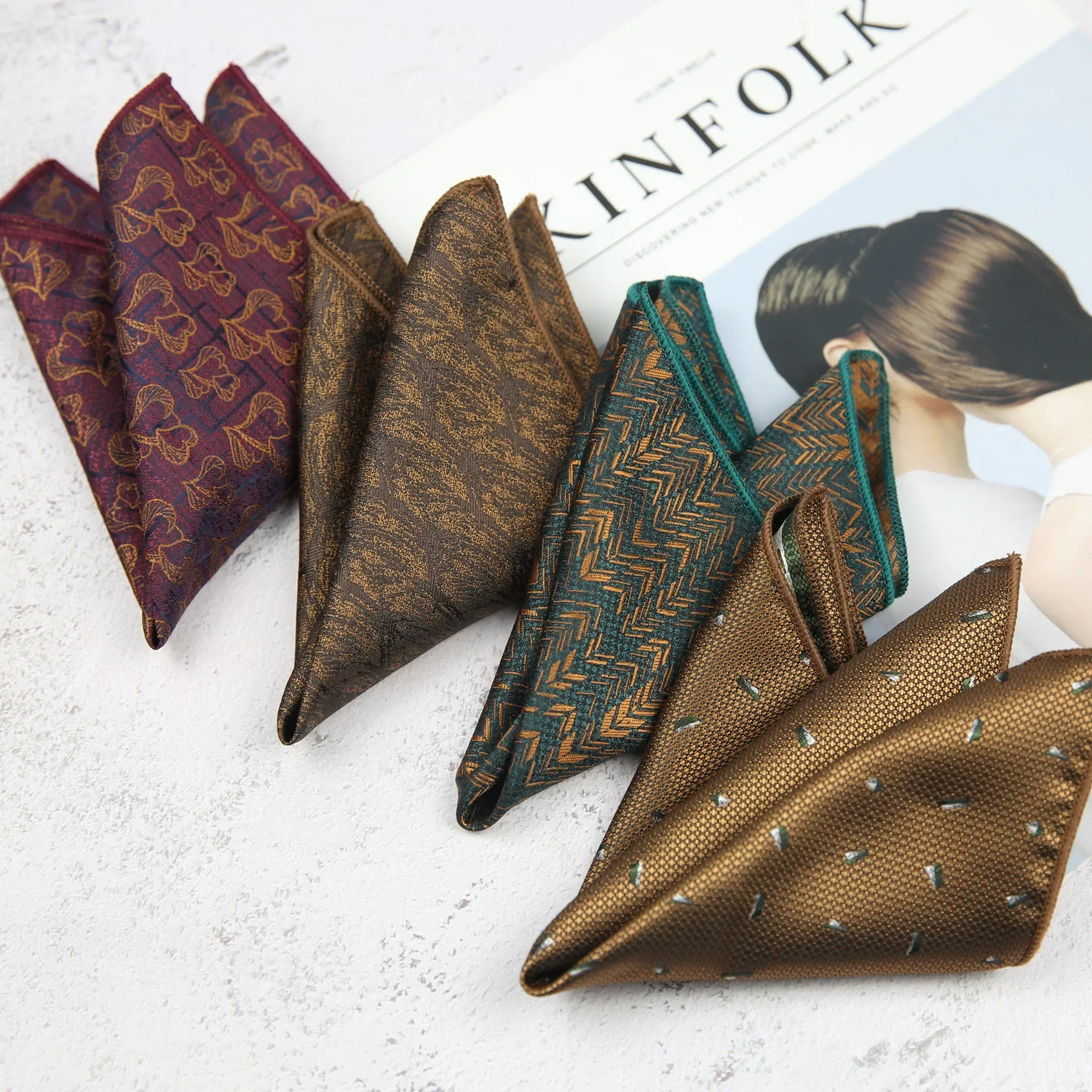 Retro Korean Version 23CM Pocket Square Brown Dark Green Striped Handkerchiefs Fit Gentleman Business Groom Wedding Hanky