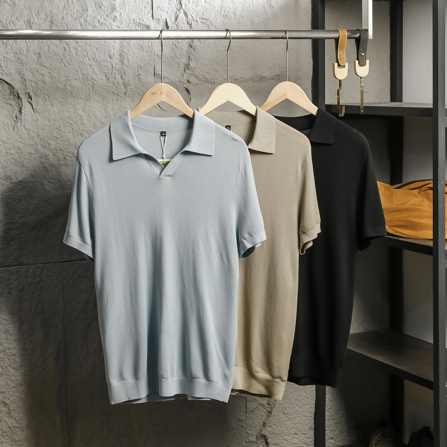 Elegant Men's Short Sleeve  Shirt Fashionable Urban Style Silk Linen Lenzing Modern Flip Collar Casual Summer Top