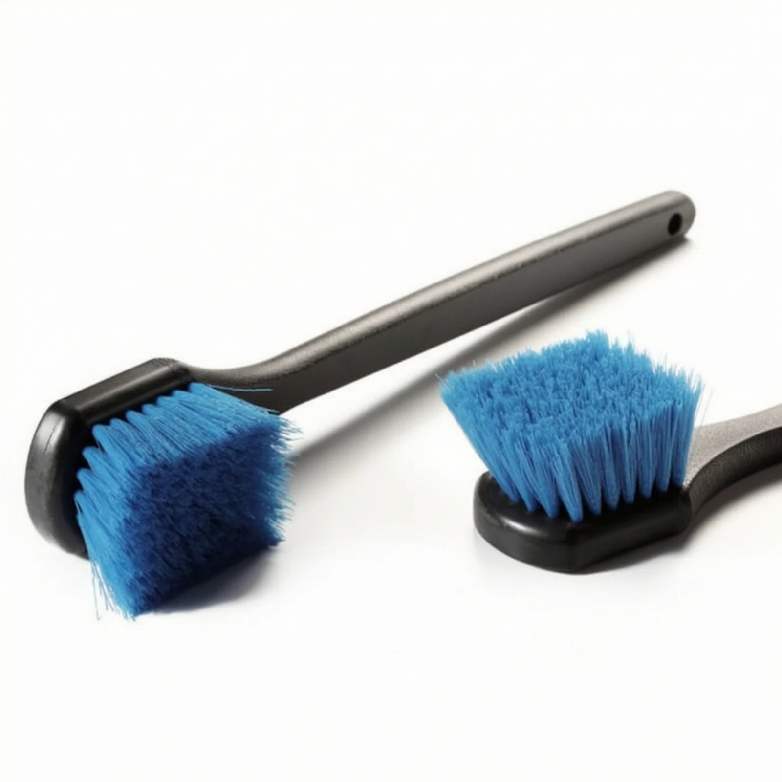 Wheel and Wheel Arch Cleaning Brush with Long Handle Extended Reach Wheel Cleaning Brush with Long Handle Multi-Purpose