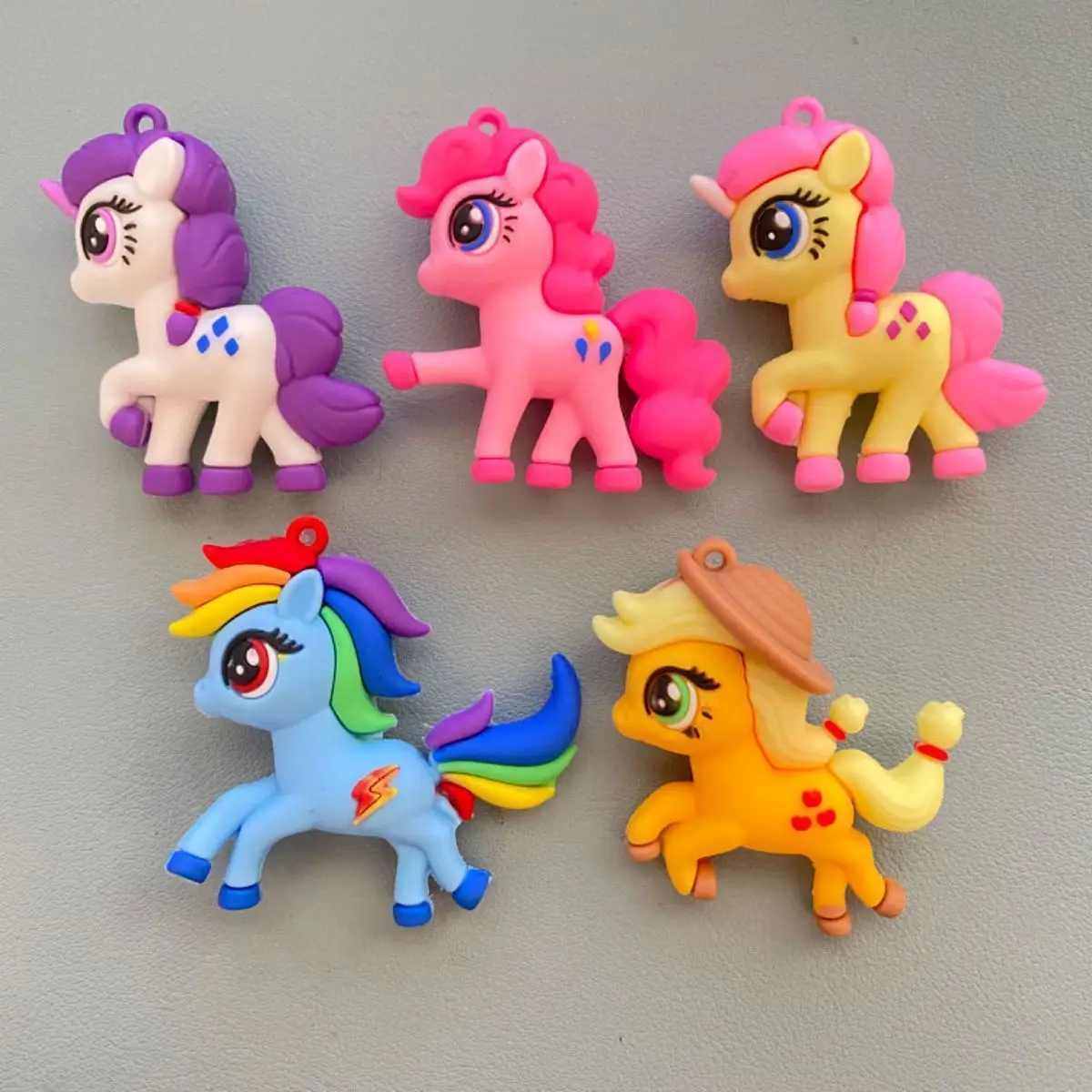 My Little Pony 9cm Princess Luna, Pinkie Pie Rarity and Cloudbelle Trendy Toy Figurines Birthday Gift for Girls, Home Decoration - view 6