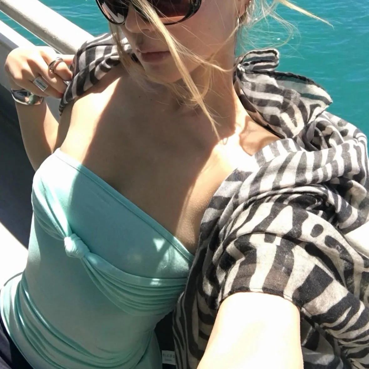 2026 Summer Ins Style Sexy Beach Vacation Casual Waist-closing Front Knot Slim Fit Stretchy Strapless Tank Top Women's Clothes