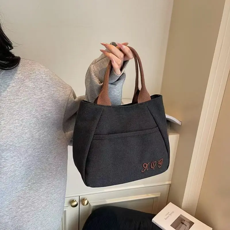 Retro-Canvas-Einkaufstasche zum Pendeln zur Arbeit. Kleine lässige Canvas-Tasche für Damen. Handgehaltene Tragetasche. – Detail 20
