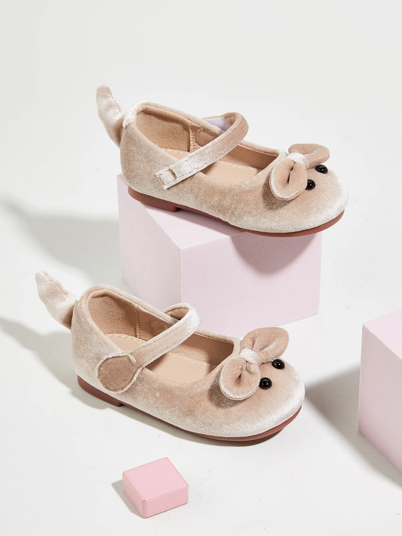 Scarpe in pelle per bambina, scarpe basse per bambini, scarpe basse casual per bambini, principessa a forma di farfalla dolce marca primavera 2024