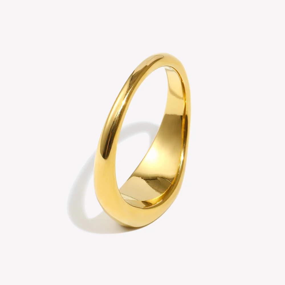 E.B.belle New Waterproof Stainless Steel Oval Face 3A Zircon Paved Star Ring Water Resistant 18K Gold Plated Rings For Lady