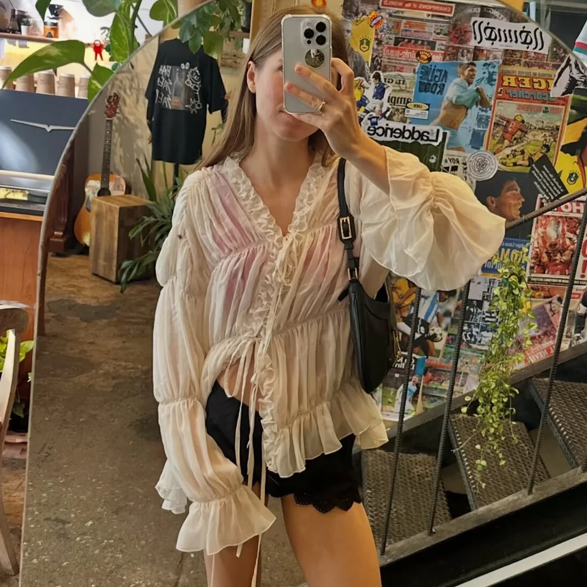 

Французская винтажная блузка с V-образным вырезом и рюшами из шифона, женская сексуальная блузка с завязками, плиссированными расклешенными рукавами, в стиле Fairy Core, эстетичные топы, блузы для женщин